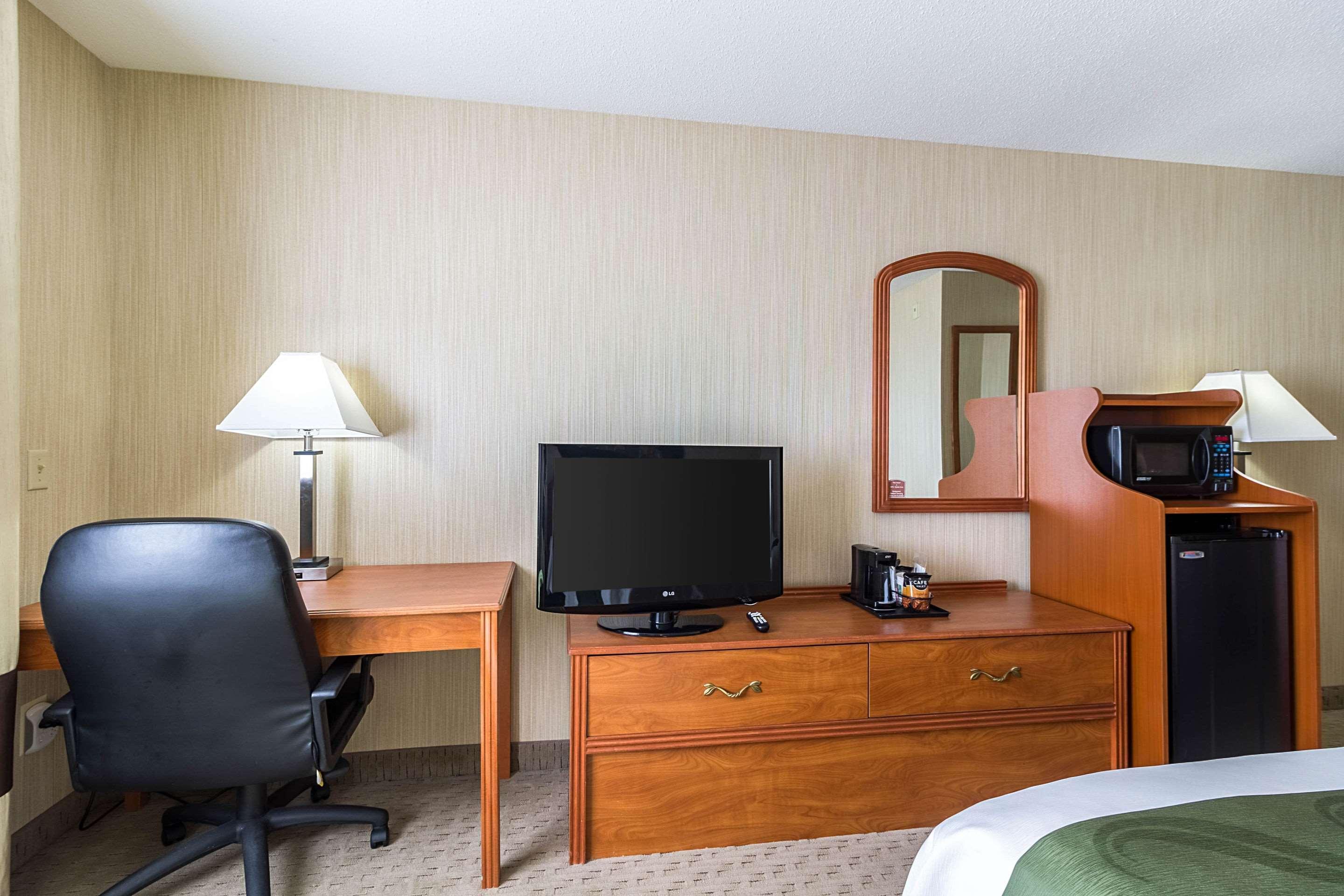 Quality Inn Marshall Mn Near University Exterior foto