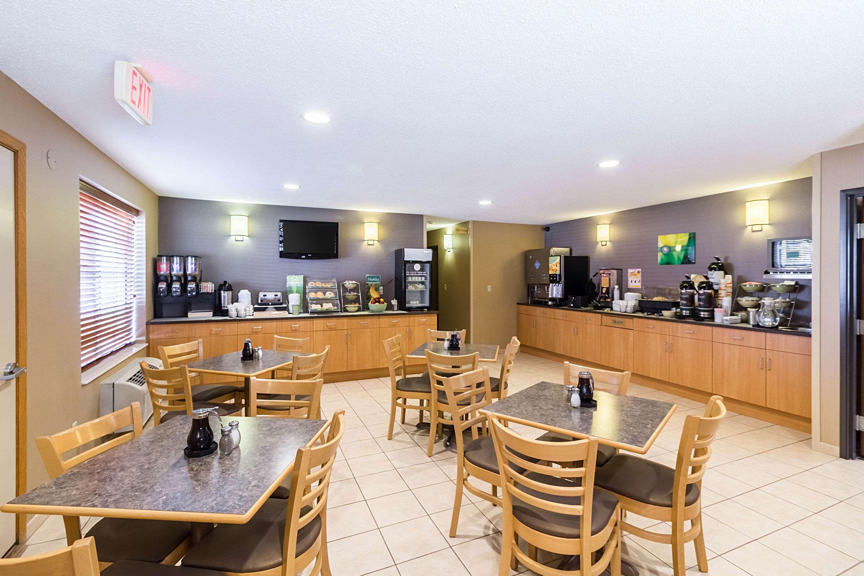 Quality Inn Marshall Mn Near University Exterior foto