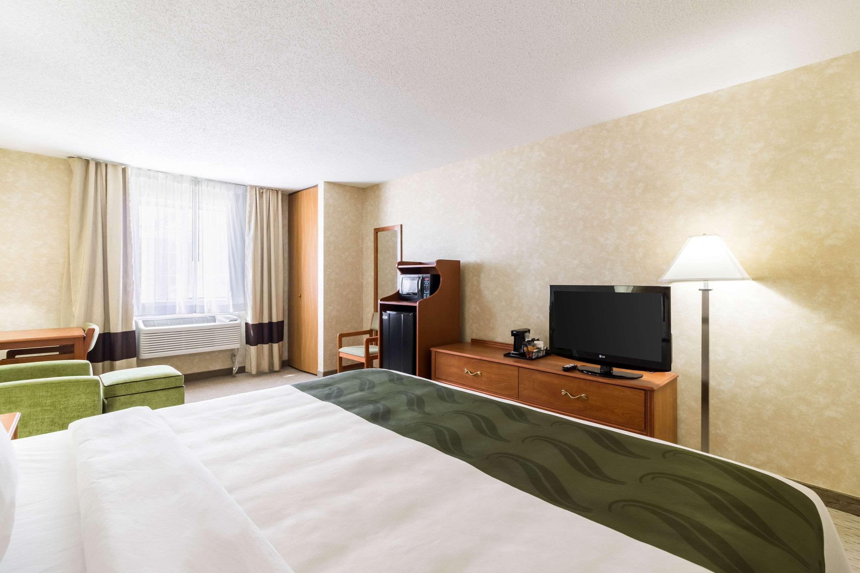 Quality Inn Marshall Mn Near University Exterior foto