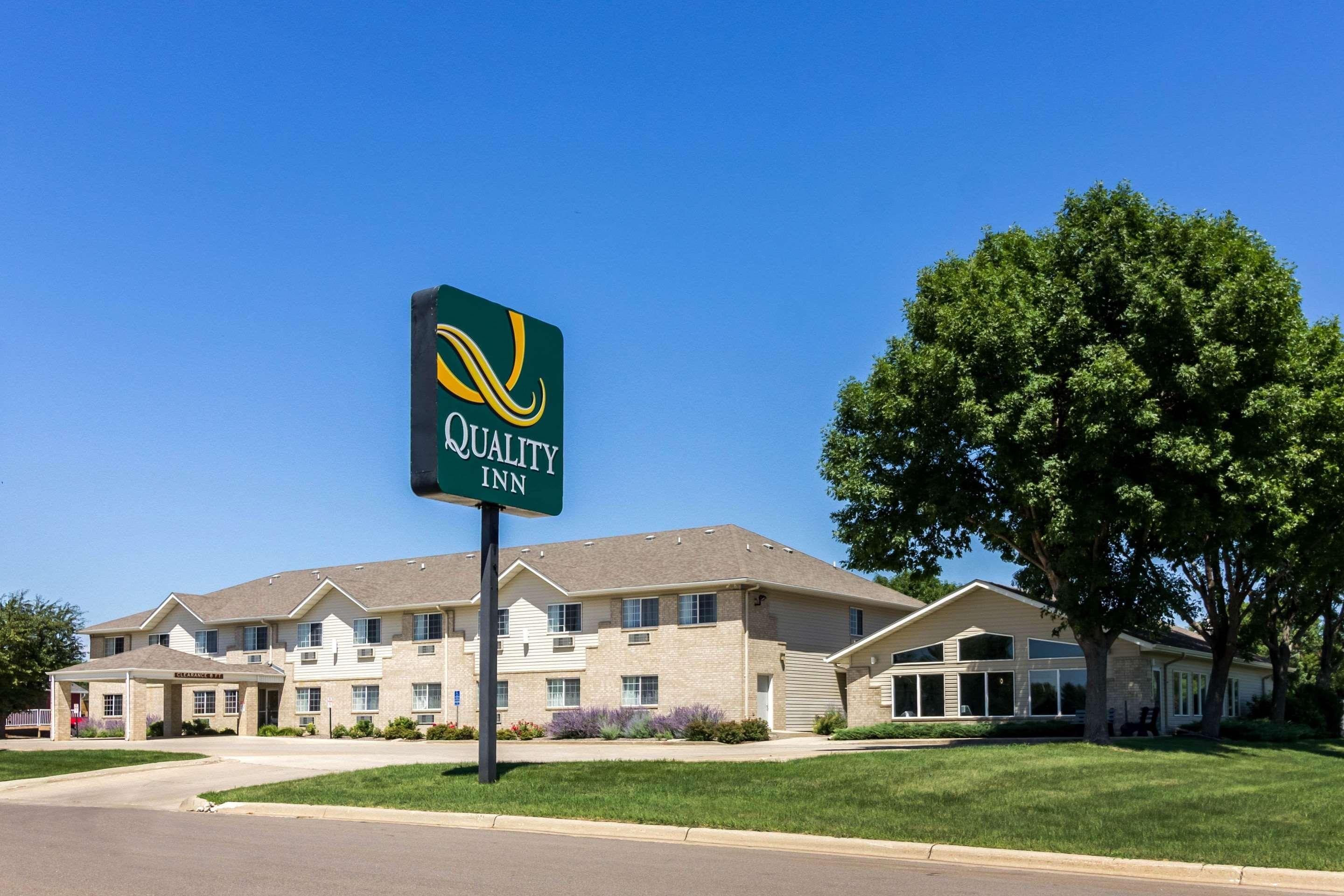 Quality Inn Marshall Mn Near University Exterior foto